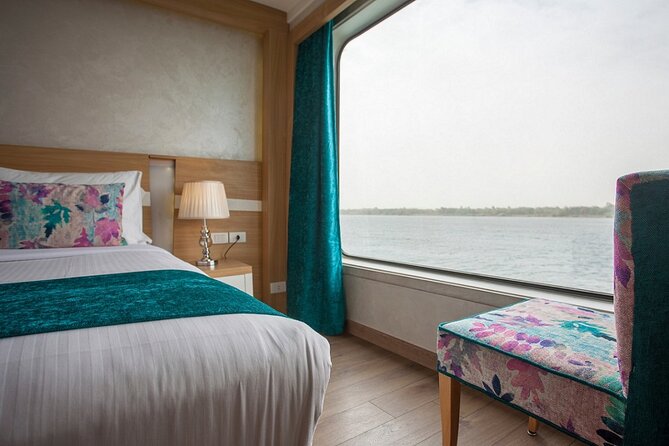 1 Night Nile Cruise from Aswan to Luxor - Luxor arrival around 4:00 pm and your handoff to the next step