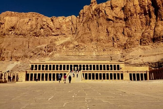 2-Day Private Tour of Luxor - Colossi of Memnon: A Quick Photo Stop with Big Atmosphere