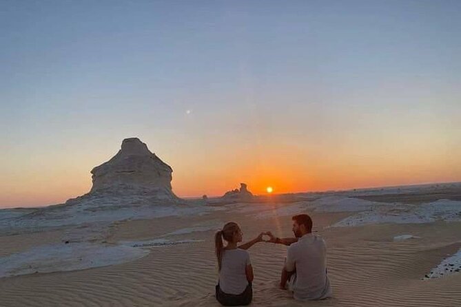 2 Days and 1 Night White Desert Camping Tour - Black Desert, El Hez village, and cold spring stop you’ll remember