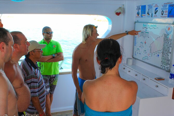 2-Dive adventure-Safe & Top-rated boat for Certified Divers - A Spacious 27m Boat with Sun Beds and a Real Safety Brief