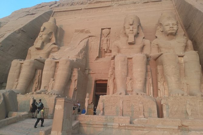 3 Night Luxor and Aswan Nile Cruise with Hot Air Balloon, Abu Simbel from Luxor - Edfu Temple By Horse and Carriage, Then Kom Ombo At Sunset