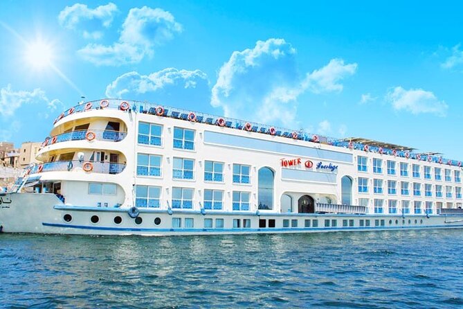 4 Days Nile cruise Aswan to Luxor & Abu Simbel. Hot air Balloon - The Abu Simbel early morning: worth it, but start thinking about time and cash