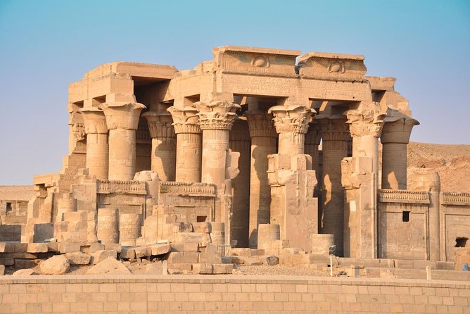 5 Day 4 Night - Deluxe Nile Cruise Luxor to Aswan - Private Tour - Day 1 in Luxor: Karnak and Luxor Temple, plus belly dance in the mix