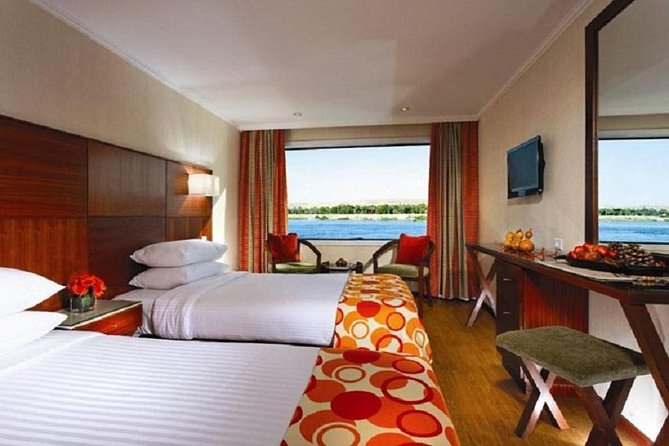 5-Day 4-Night Nile Cruise from Luxor to Aswan include Balloon - Day 5: Airport transfer and the Abu Simbel add-on