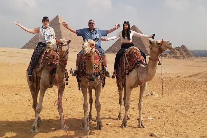 8-Hour Private Guided Tour to Giza Pyramids Memphis and Saqqara from Cairo - The included 30-minute camel ride, plus your animal-welfare checklist