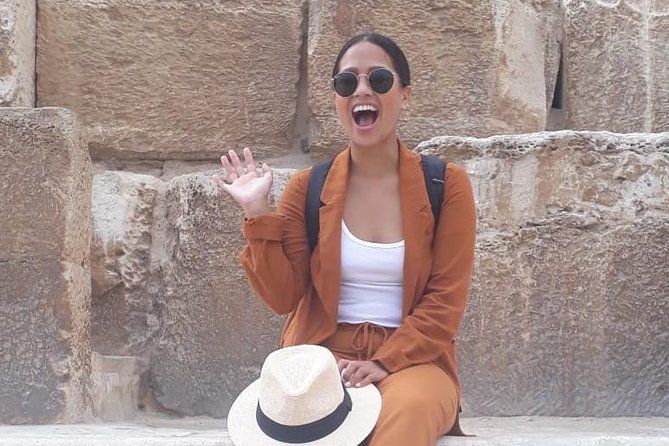 8-Hour Private Tour to the Pyramids of Giza and Saqqara from Cairo - 30-minute camel ride: worth it if you go in prepared