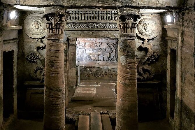 Alexandria Private Day Tour from Cairo - Pompey’s Pillar: the legend, then the archaeology