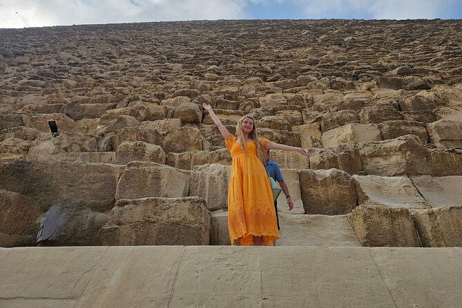 All in one Giza Pyramids, Sphinx, Camel, Grand Egy Museum & Lunch - Newly opened GEM galleries: 12 halls and 8,000+ artifacts in about 30 minutes