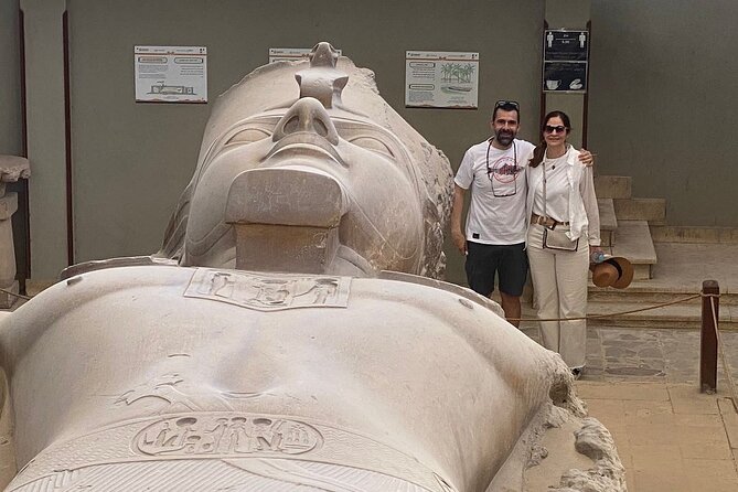 All Inclusive Day tour 8hrs Pyramids, Egyptian Museum and Khan Al-Khalili bazaar - Stop 2: The Great Sphinx and why the story sticks