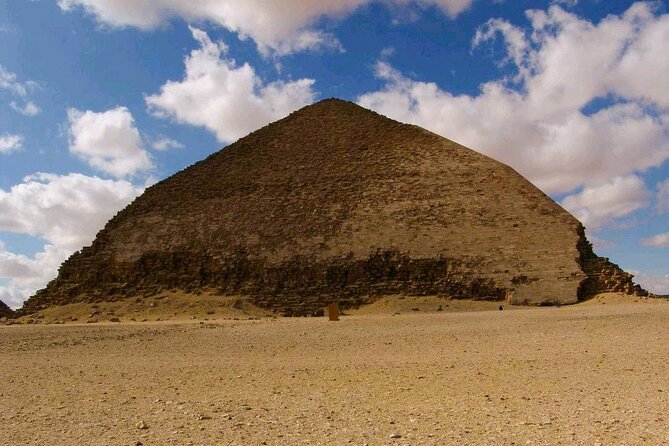 All Inclusive: Day Tour to Giza Pyramids, Saqqara and Dahshur - Great Sphinx stop: short, iconic, and easy to plan around