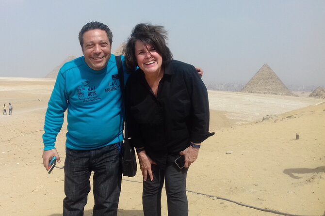All Inclusive Full-Day Tour to Pyramids, Museum, mosque and Felucca - Khafre and Menkaure Pyramids: Why They Look Different