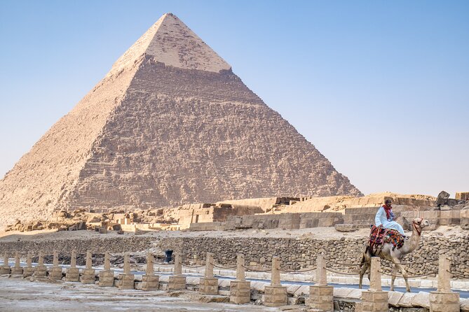 ALL INCLUSIVE PRIVATE DAY Giza Pyramids ,CAMEL ride, LUNCH - What to ask your guide before you start