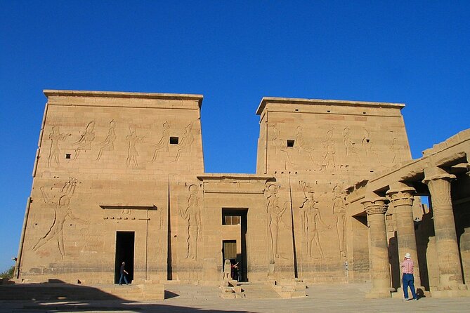 Amazing 4-Days Nile Cruise from Aswan To Luxor with sightseeing and Abu simbel - Your 5-star Nile boat comfort, without the guesswork