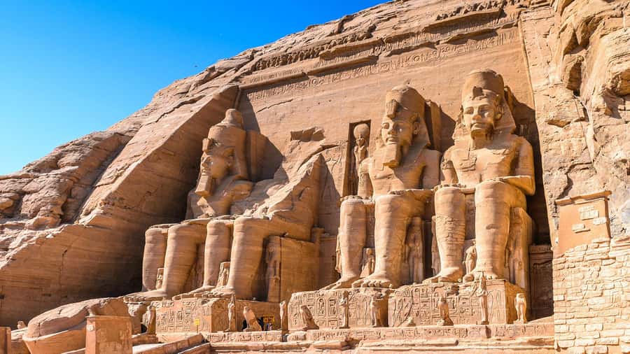 Aswan: Abu Simbel Group Tour with Guide and Entrance Fees - Price and value, what $65 buys you for a remote site