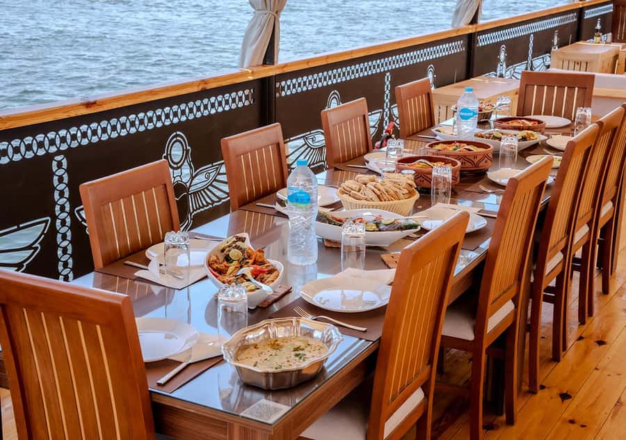 Aswan to Luxor: 4-Day Luxury Dahabiya Nile Cruise Adventure - Day 4 in Luxor: Valley of the Kings, Hatshepsut, and Karnak