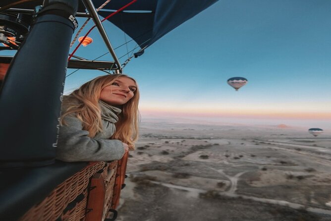 Balloon, East Bank, West Bank, and Valley of the Queens in Luxor - Sunrise balloon over Luxor, then a full day of tombs and temples