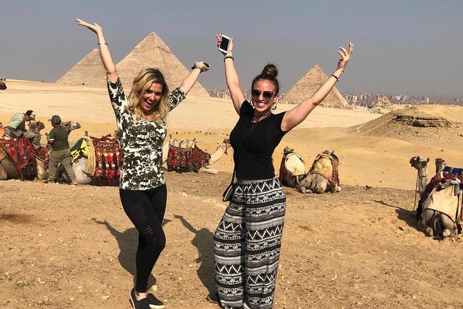 Best Day Tour to Giza Pyramids and Egyptian Museum from Cairo - Giza and the Egyptian Museum in one long, well-planned day
