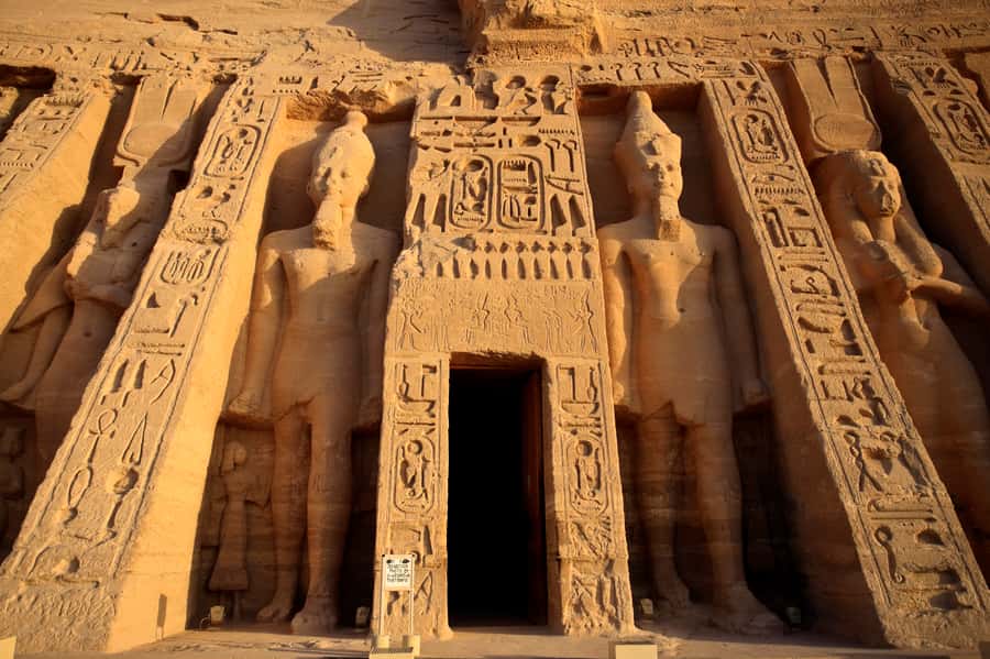 Best Private Day Trip To Abu Simbel From Aswan - Ramses II Temple: The Main Messages Your Guide Will Point Out