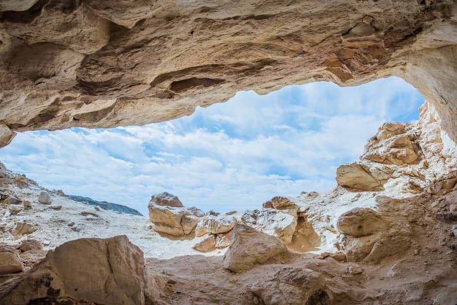 Cairo: 2-Day Bahariya Oasis Camp and Desert Tour - Bahariya Oasis lunch, salt lake views, and a slower start