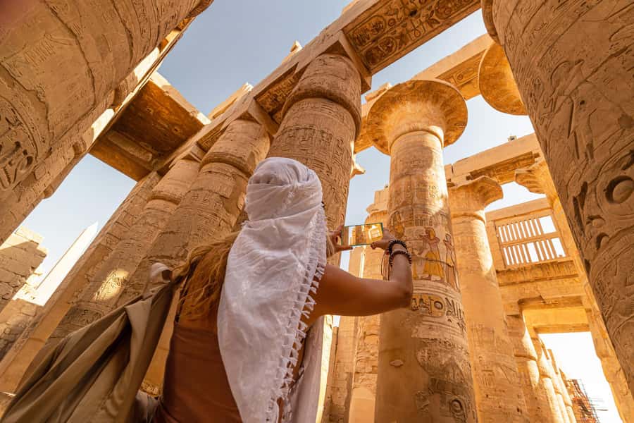 Cairo: 8-Day Private Egypt Tour with Flights and Nile Cruise - Luxor sunrise balloon and the West Bank classics, then Karnak and a move to Hurghada