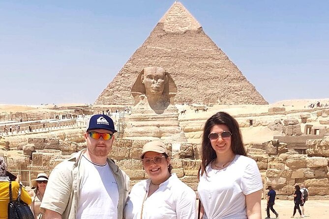 Cairo 8 Hour Private Tour Giza Pyramids, Egyptian Museum & Bazaar - Great Pyramid Stops and the Sphinx Timing