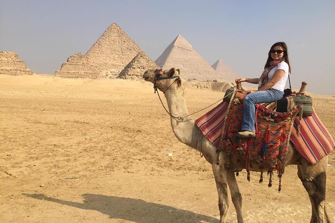 Cairo 8 Hour Private Tour Giza Pyramids, Egyptian Museum & Bazaar - Egyptian Museum: King Tut Stops and the Stuff You Should Prioritize
