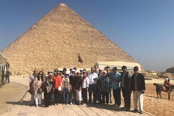 Cairo 8 Hour Private Tour of Pyramids, Egyptian Museum and Bazaar - Key things that make this tour work