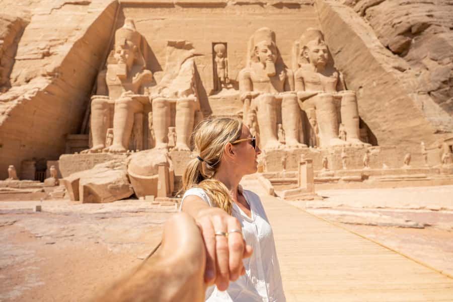 Cairo: All-Inclusive 6-Day Egypt Highlights & Nile Cruise - Edfu by horse-drawn carriage and Kom Ombo’s twin temples