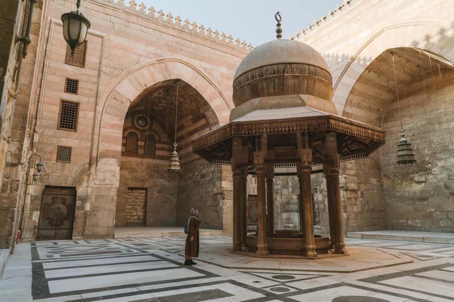 Cairo: All-Inclusive Coptic & Islamic Cairo Tour with Lunch - Should you book this Coptic and Islamic Cairo tour?