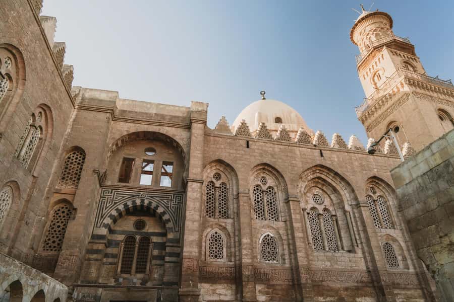 Cairo: All-Inclusive Coptic & Islamic Cairo Tour with Lunch - Mar Girgis in Coptic Cairo: the round church above Rome
