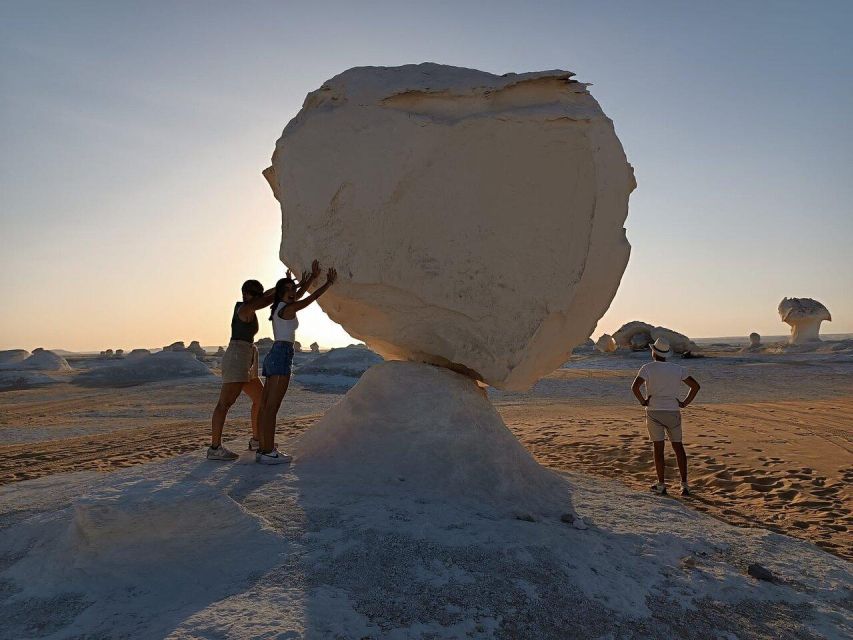 Cairo: Bahariya Oasis & White Desert A Private Day Adventure - The cold-to-cool timing you should plan for
