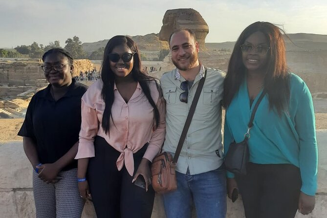 Cairo By Big Bus full day From Hurghada (Pyramids-sphinx-Egyptian Museum-Lunch) - Lunch setup and food expectations on a packed day