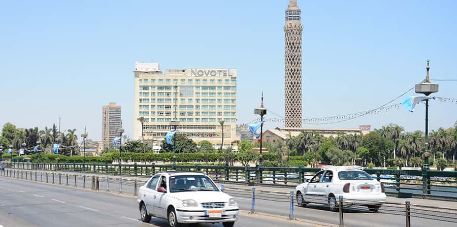 Cairo: Cairo Tower Tour with Hotel Pickup and Drop-Off - At the Top: Panoramas, Photo Spots, and the Thousand-Minarets Moment
