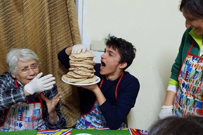 Cairo Cooking Class with an Egyptian Family - What you actually learn, and how the family teaches