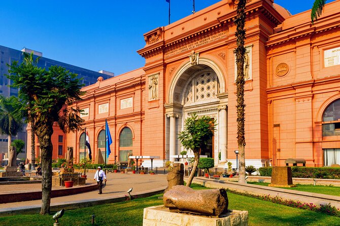 Cairo day tour Pyramids & Sphinx &Museum& old Cairo - Lunch plus the papyrus and natural oils factory stop