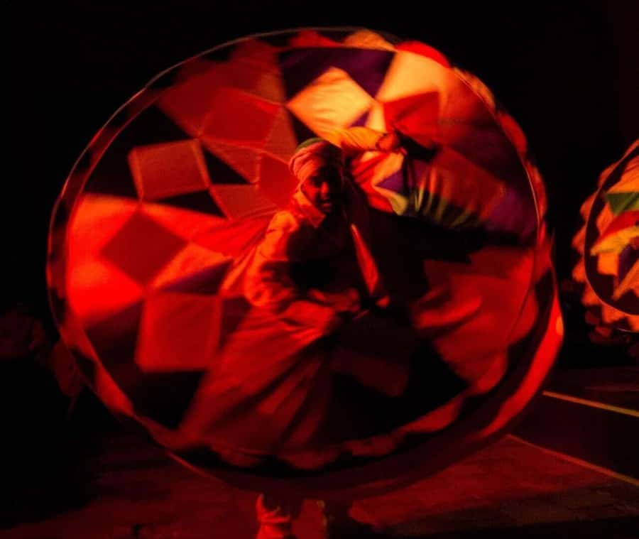 Cairo: Egyptian Heritage Tanoura Dancing Troupe Show - The show flow: what happens once you arrive and sit down