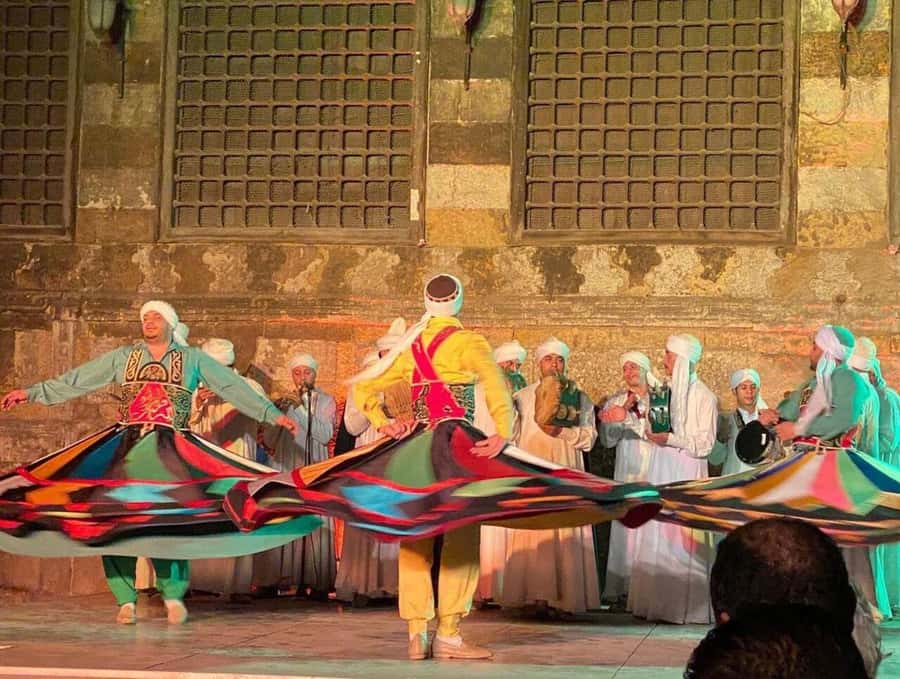 Cairo: Egyptian Heritage Tanoura Dancing Troupe Show - Cairo pickup and the 45-minute rides each way