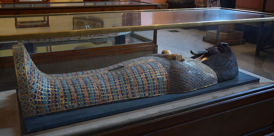 Cairo: Egyptian Museum, Citadel, and Old Cairo Guided Tour - Egyptian Museum: where Tutankhamun and the Royal Mummies Hall do the talking