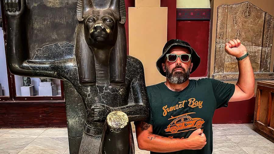 Cairo: Egyptian Museum, Old Cairo & Bazaar Private Day Tour - Egyptian Museum of Antiquities: what you should expect and how to use your time