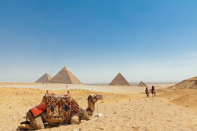 Cairo Full-Day Tours to Giza Pyramids ,Egyptian Museum & Bazaar - Great Pyramid, Khafre’s Pyramid, and the Sphinx: How to Make the Time Count