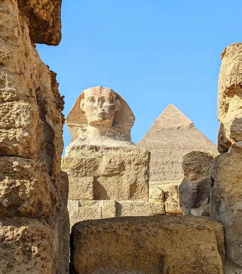 Cairo: Giza Pyramids, Memphis, and Sakkara Day Trip - Guides and languages: what you should expect in real life