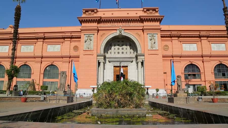 Cairo: Great Pyramids of Giza and Egyptian Museum Tour - Valley Temple of Khafre: why this stop changes how you see Giza
