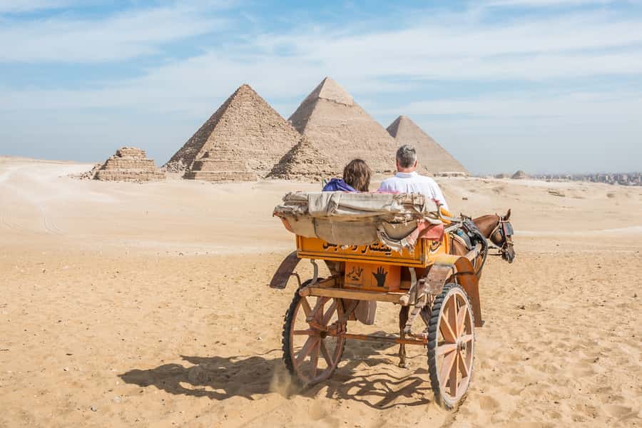 Cairo: Half Day Pyramids Tour by Camel or Horse Carriage - Best time to go, and what to pack so the day stays pleasant