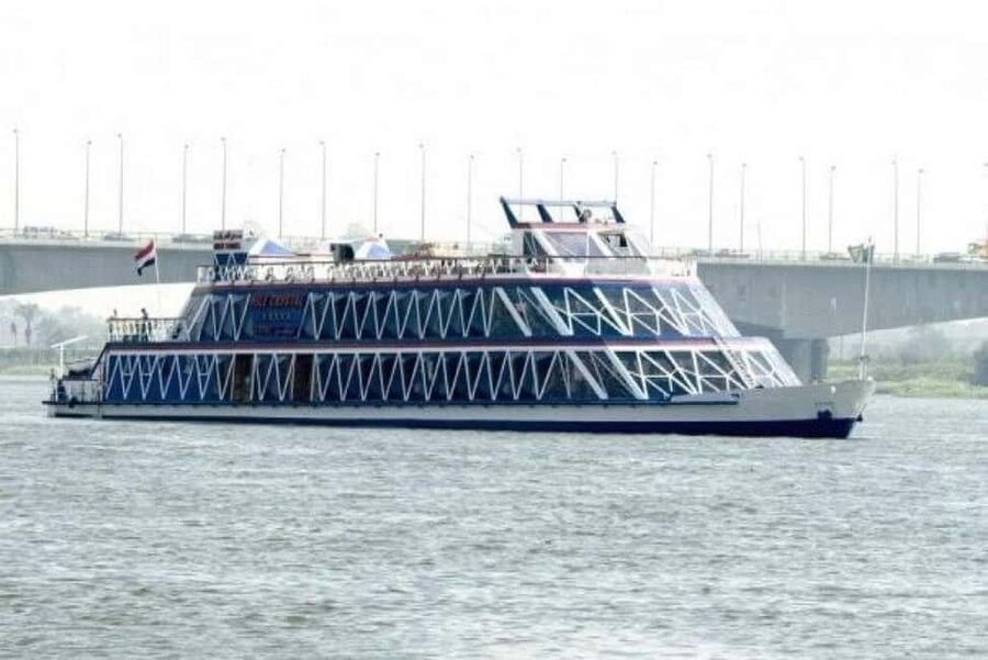 Cairo: Nile Dinner Cruise with Belly Dancer Show and Music - Key things to know before you go