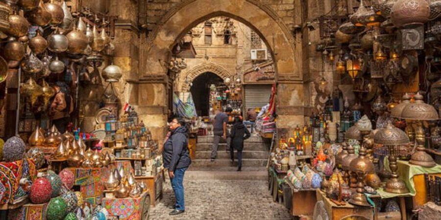 Cairo: Old Cairo Guided Tour by Car with Lunch and Pickup - Guides and drivers: the difference between a sight list and a real experience