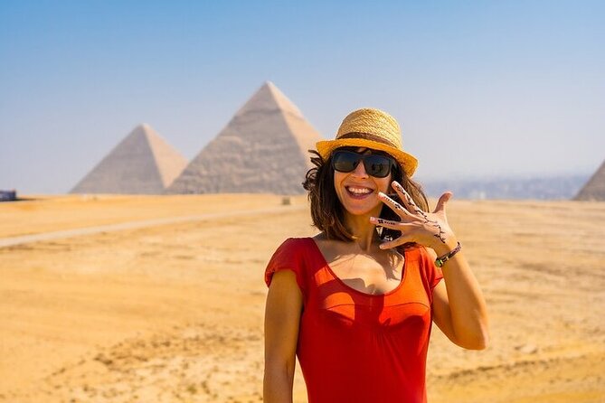 Cairo Over Day Egyptian Musuem & Pyramids with Transfer -Hurghada - Key highlights before you go