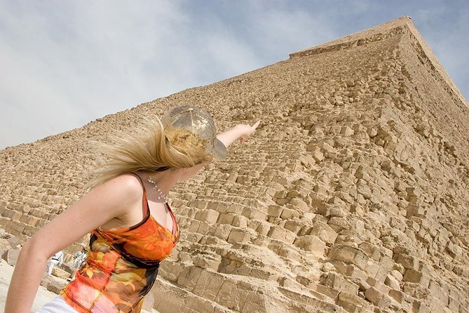 Cairo Over day Pyramids Sphinx and Museum With Lunch - Hurghada - Nile River stop: plan for possible extra ticket costs