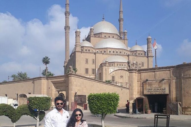 Cairo Private Day Tour: Egyptian Museum, Citadel, and Khan al-Khalil Bazaar - Dress code, walking comfort, and a smooth start at 8:00 am