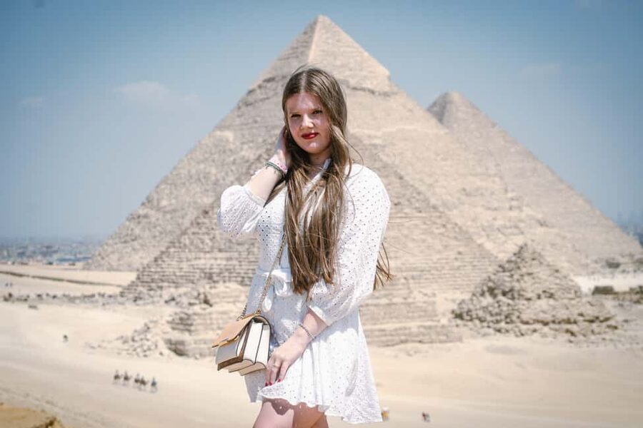 Cairo: Private Giza Pyramids, Sphinx, Saqqara & Memphis Tour - Memphis Open-Air Ruins and Ramesses II’s Colossal Statue
