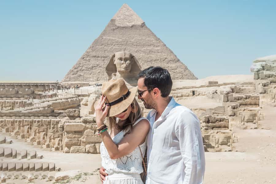 Cairo: Private Half-Day Pyramids Tour with Photographer - The 4-hour flow, pickup to the plateau